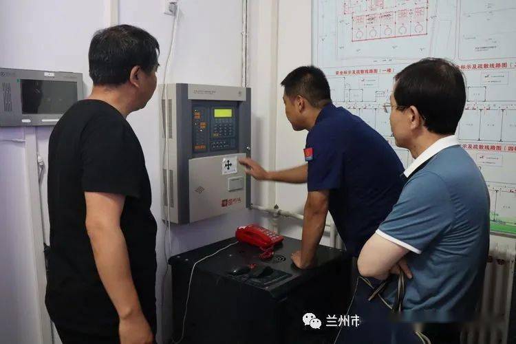 进行|榆中大队联合教育局深入辖区幼儿园开展消防专项检查助推岗位练兵