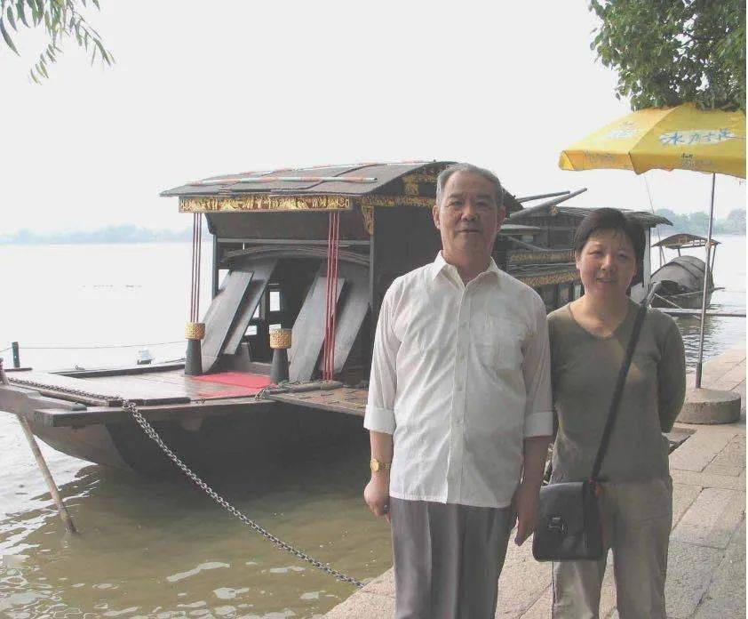 父亲牺牲时,他10岁,两人从未谋面……_陈志远