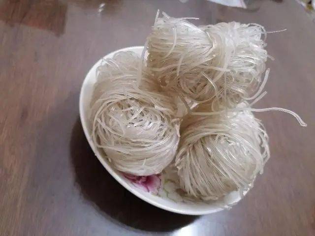 它既不是鹅也不是红薯粉但是却叫畲鹅粉