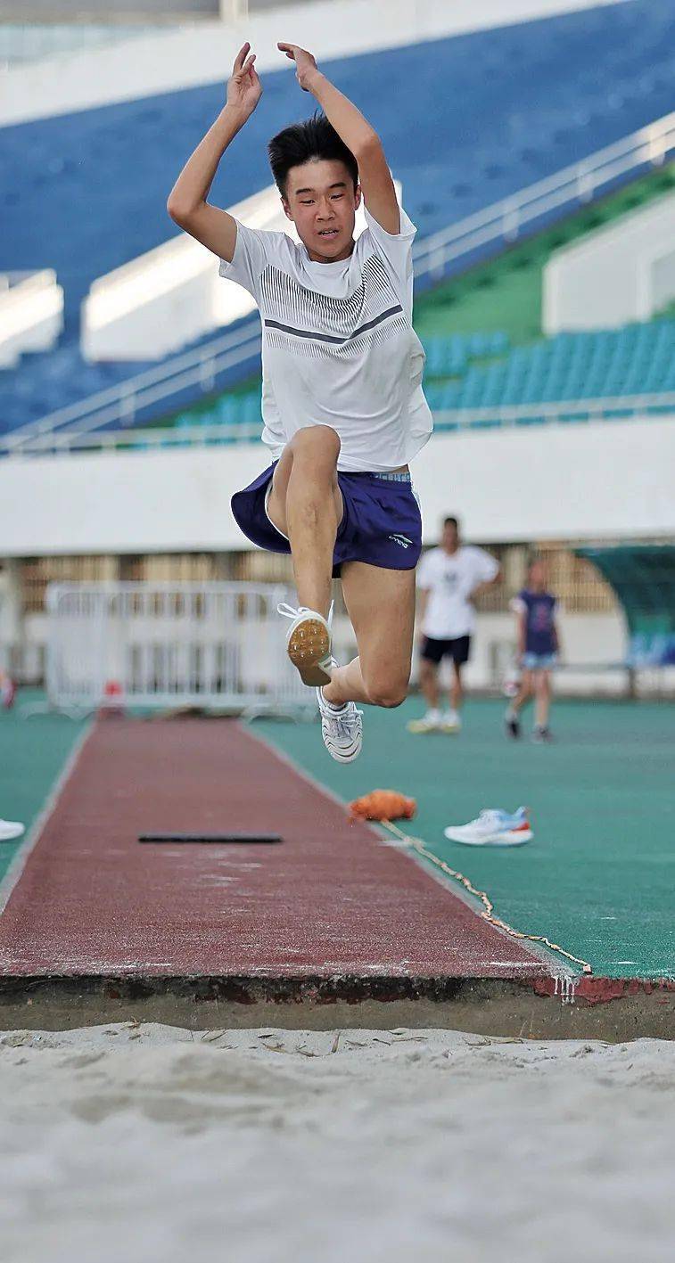 夏季天热场馆热柳籍运动健儿积极备战赛事