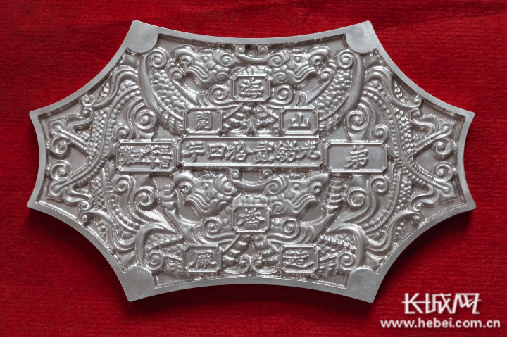 复刻的桥牌.新老桥牌对比.