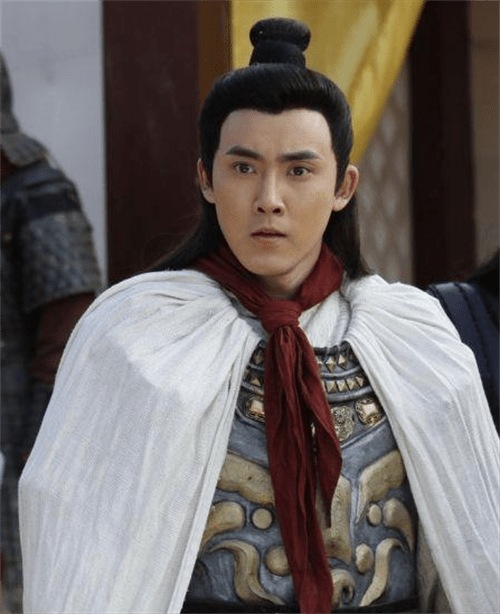 正因为罗士信少年时期就骁勇善战,因此得到了齐郡通守张须陀的重用