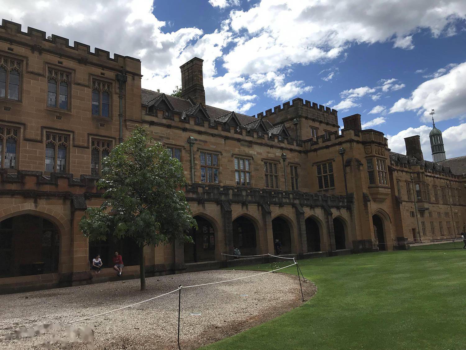 悉尼大学商法双学士优势悉尼大学法学院以其法律教育闻名于世.