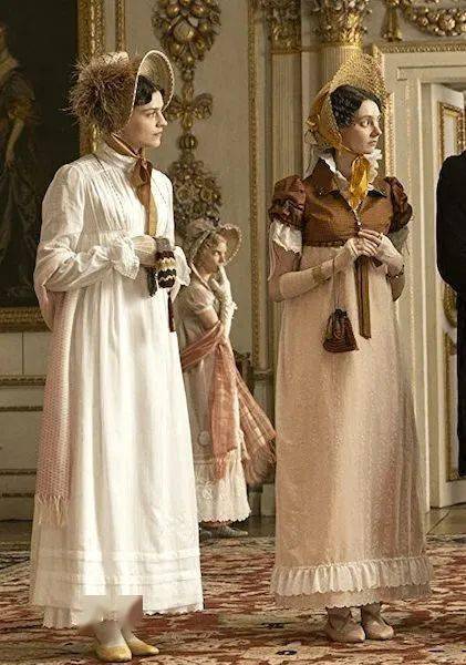 欧洲|200多年了，简·奥斯汀最爱的美裙依旧经典！胸以下全是腿靠它了