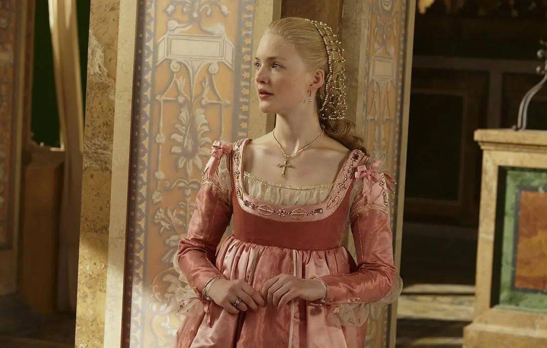 欧洲|200多年了,简·奥斯汀最爱的美裙依旧经典!胸以下全是腿靠它了