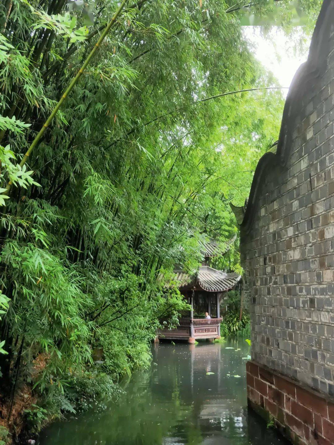 走进三苏祠