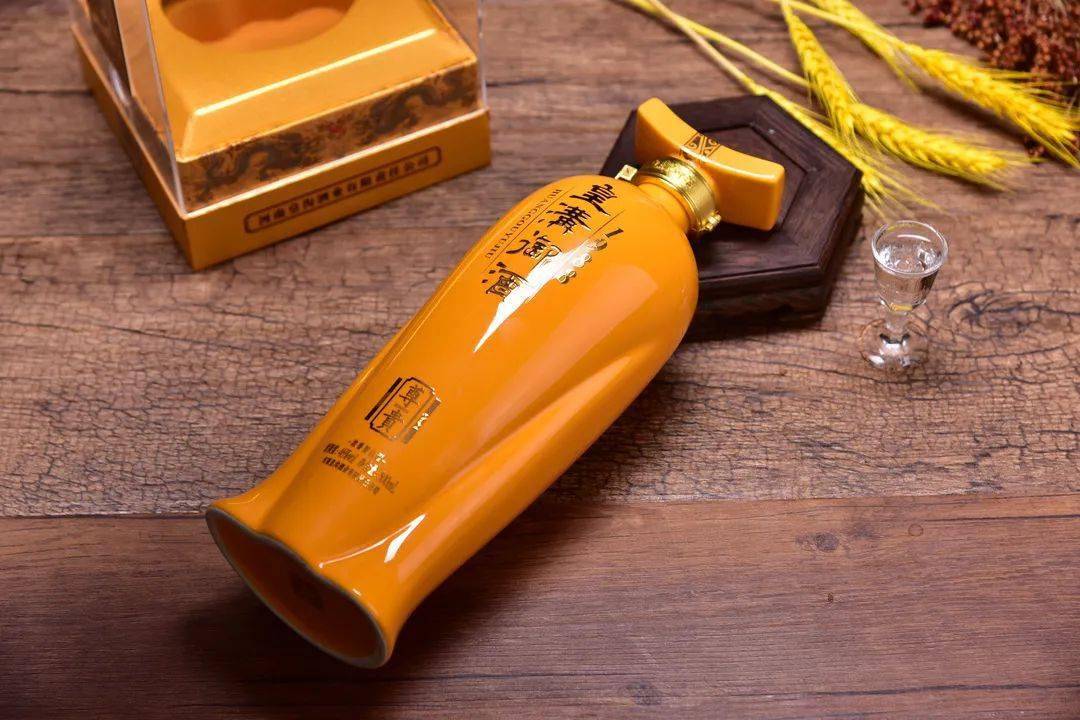 真豪横分享故事领大奖皇沟御酒第二代尊贵1988全新上市引领豫酒振兴