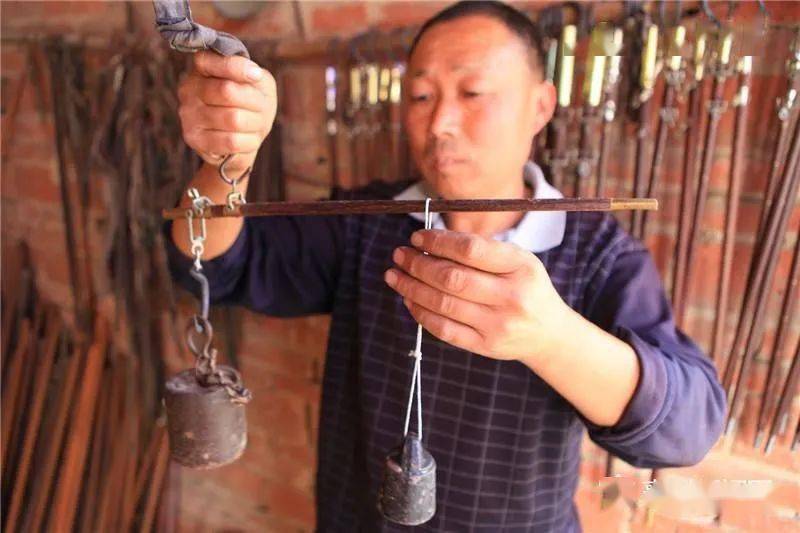 手工制秤人斤两之间全是良心