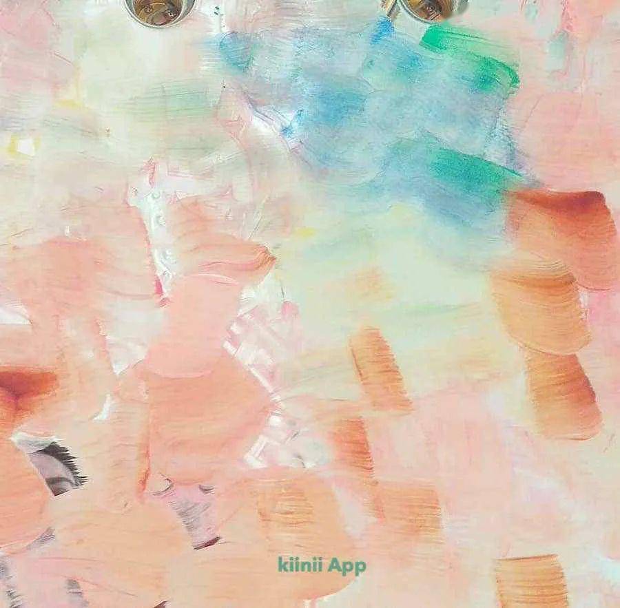 梦境的色彩，解析梦见自己穿红色的衣服的深层含义