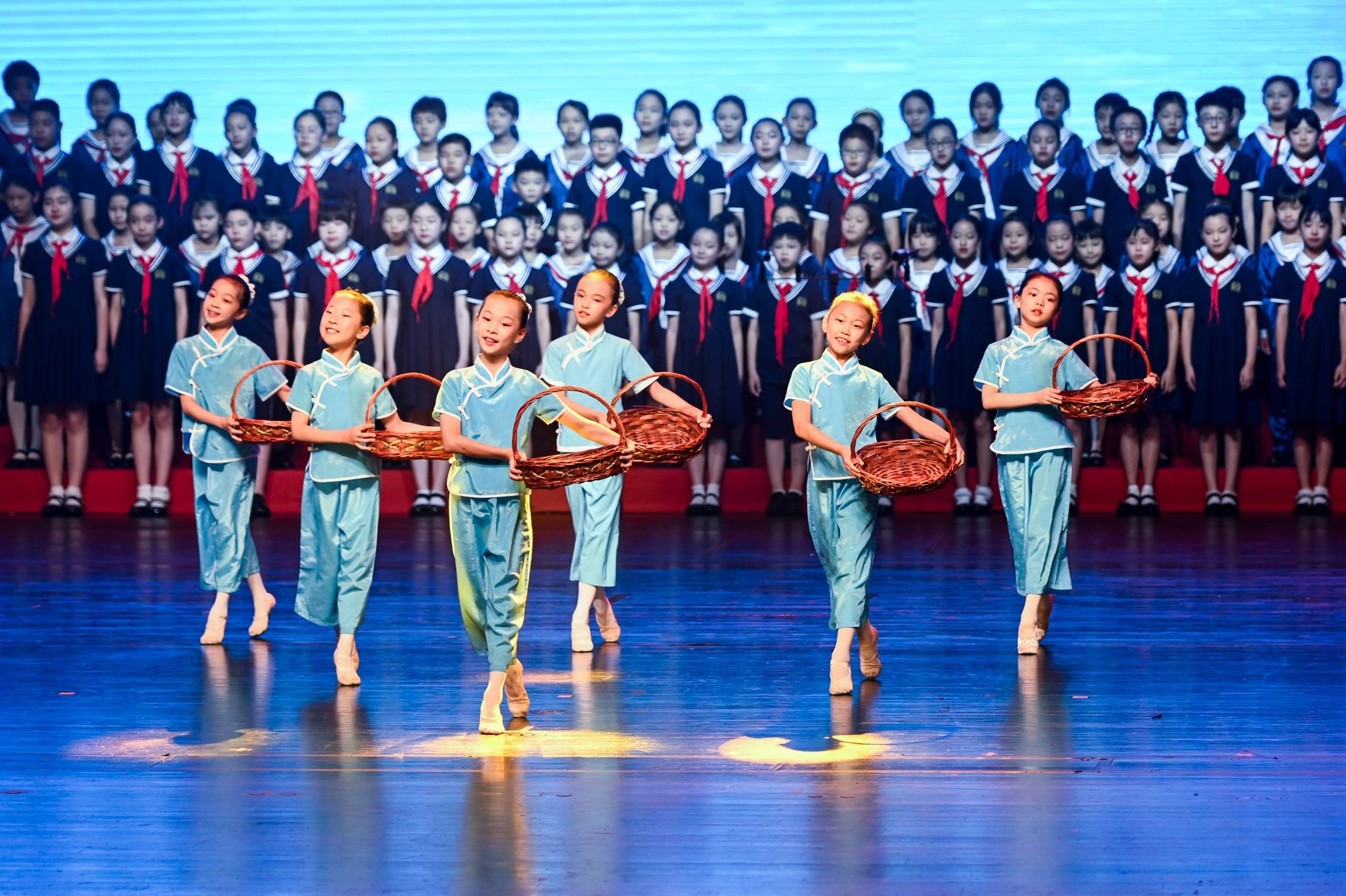 保利之夏童声合唱节以歌会友,50余支少儿合唱团聚上海