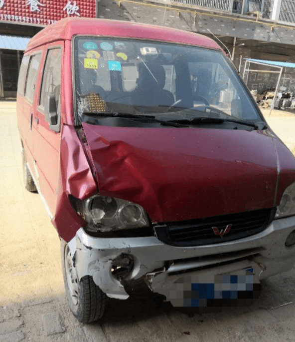 【事故通报】夏邑一男子驾驶面包车撞人还逃逸 造成一死一伤