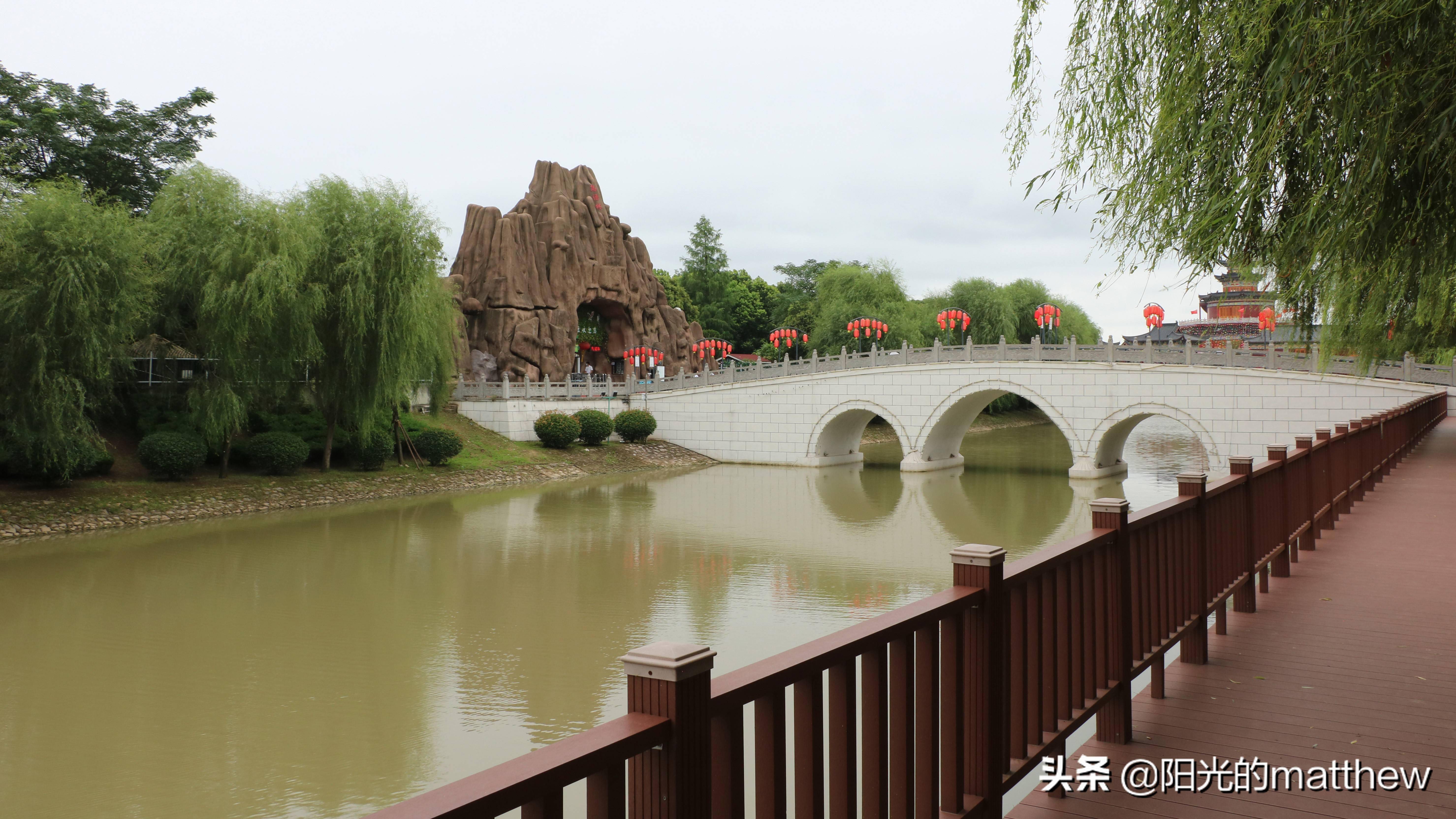 走进颍上管仲故里观八里河波光潋滟的美景