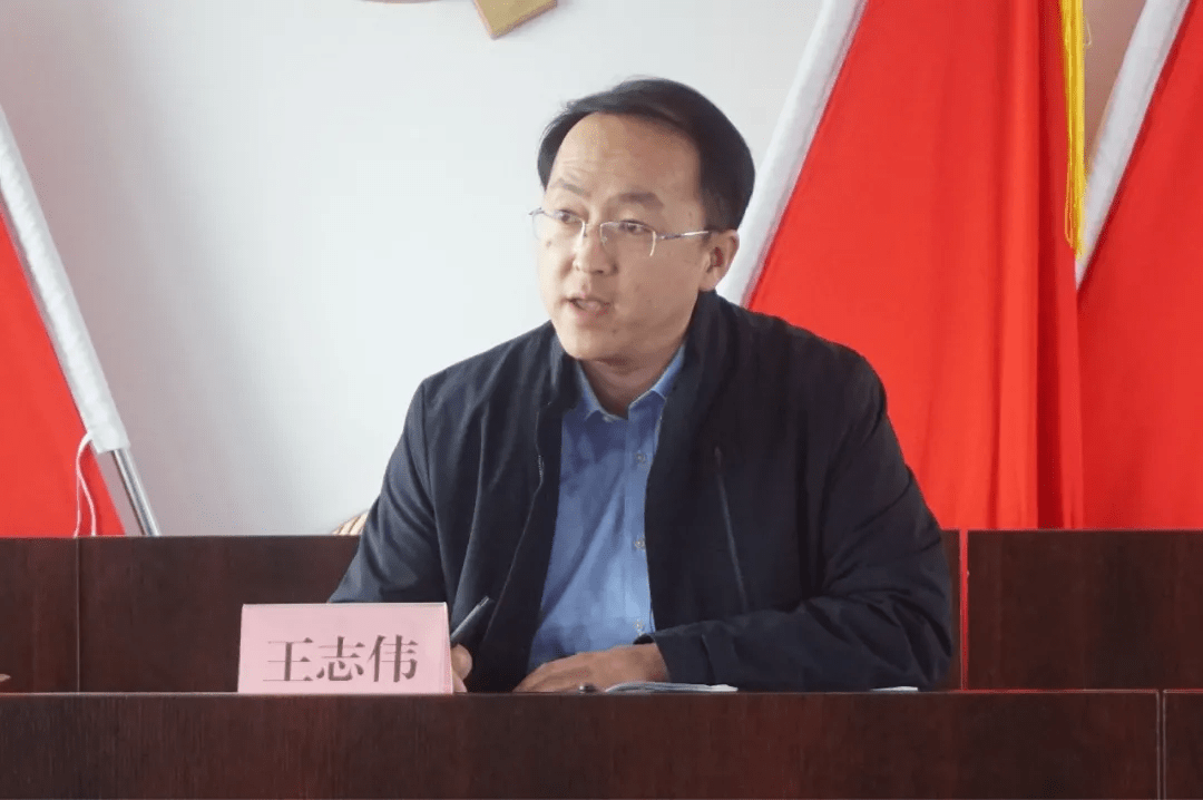 抓基层治理他是把好手记荣成市夏庄镇党委副书记政法委员王志伟