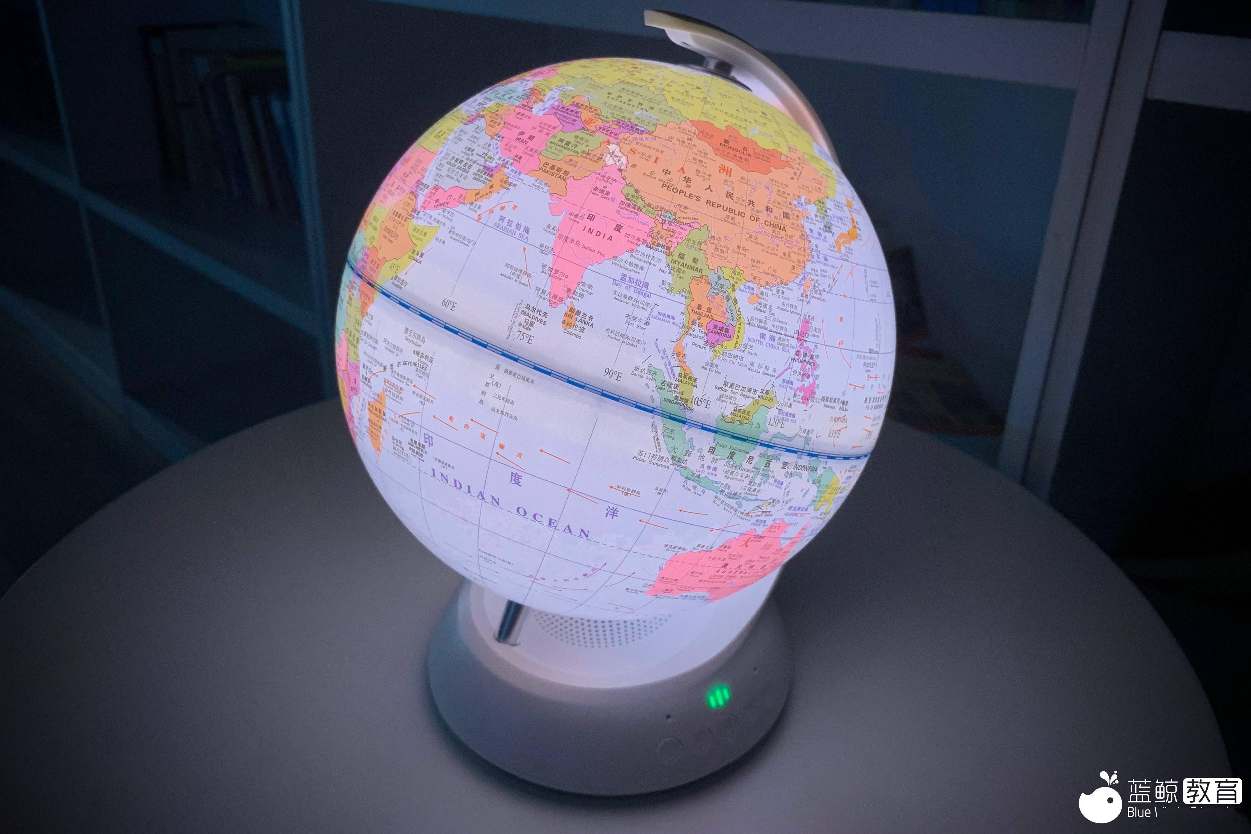 月半地球仪测评:它就那么大,你得忍一下丨蓝鲸测评