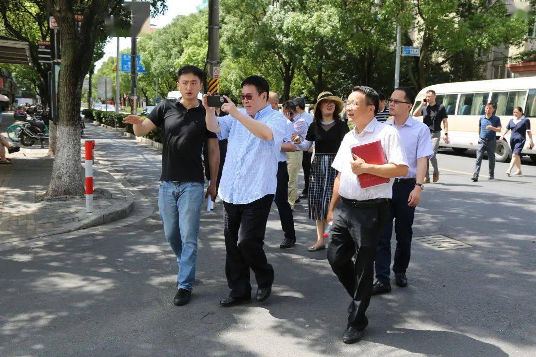 以绣花一样的精细做好城市管理曹路镇持续推进精细化管理工作