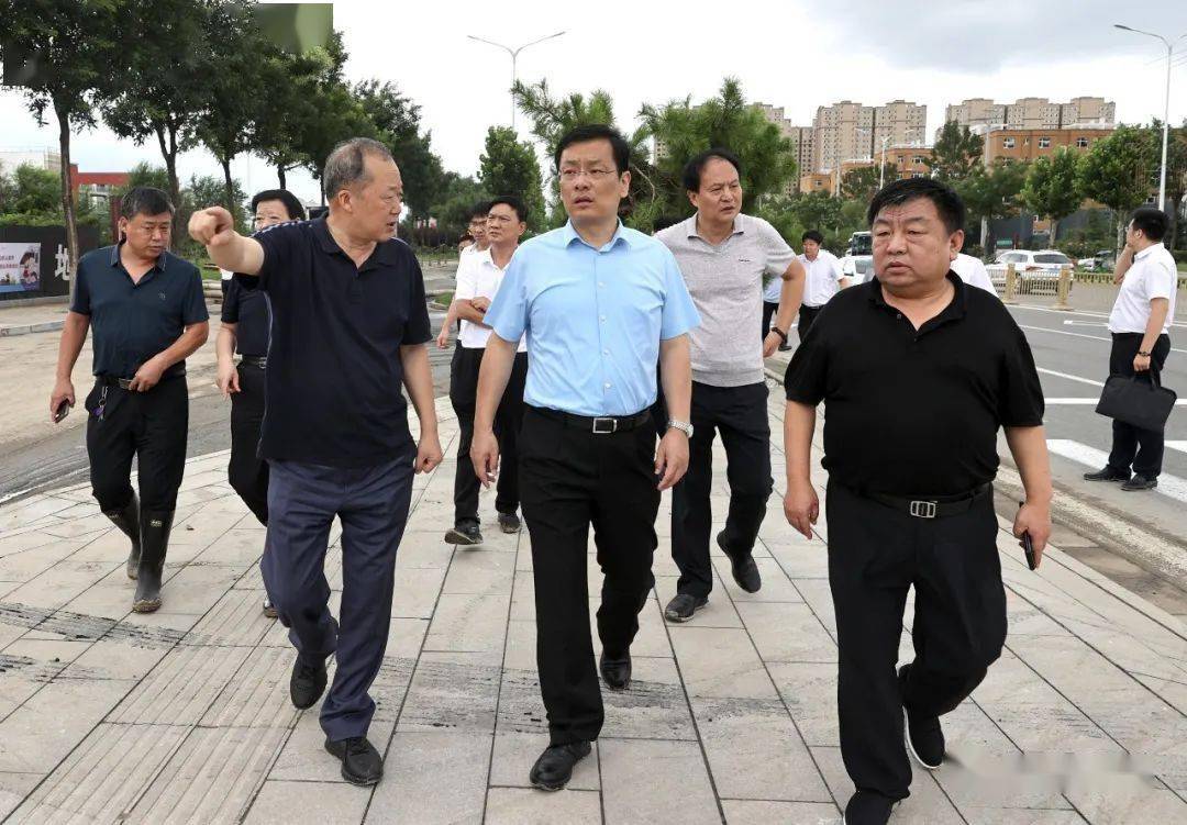 丁小强到中心城区调研指导防汛工作