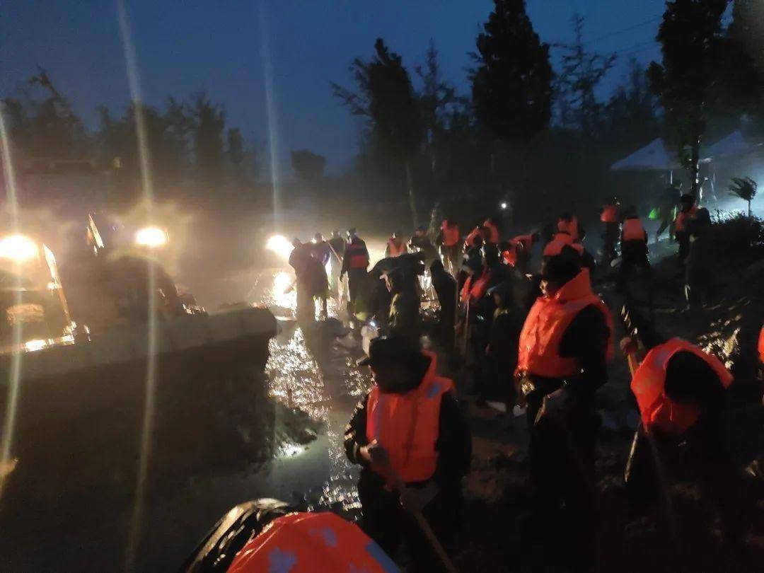 彻夜揪心！预警连发，应急响应Ⅰ级，河南暴雨救援持续中……