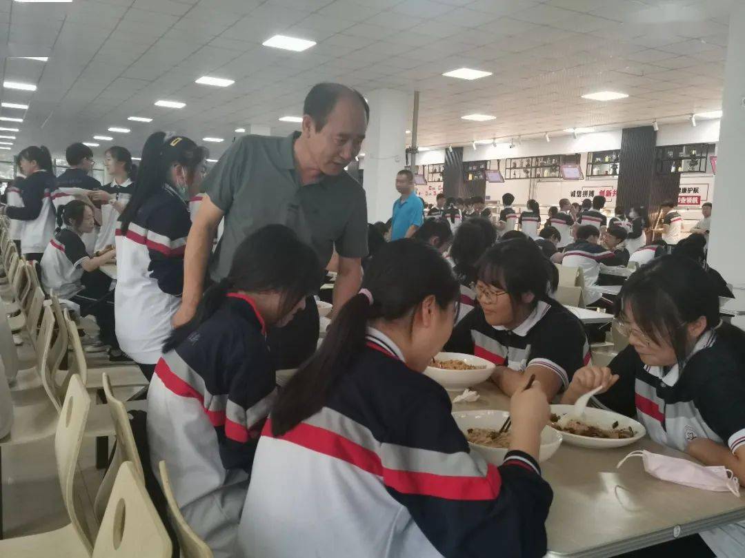 吃啥你说了算十中智慧食堂上线啦