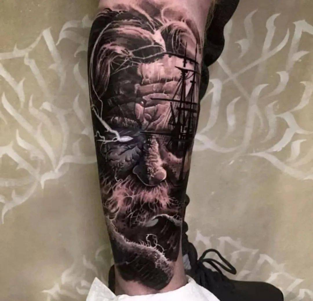 搏击风浪的水手纹身