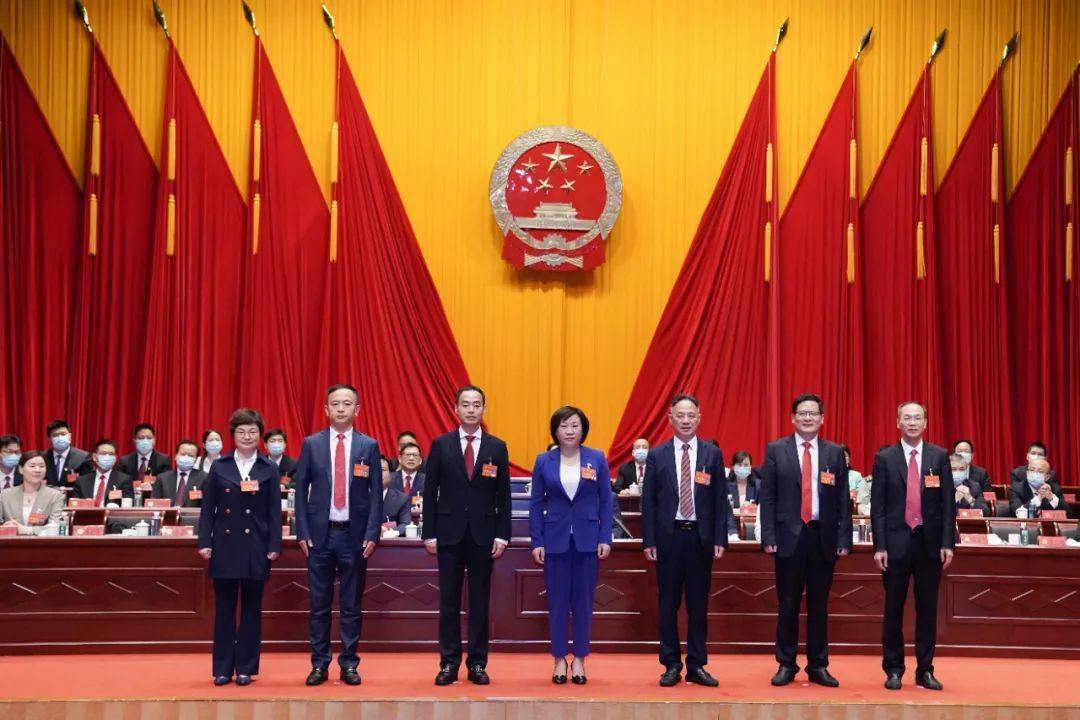 左起 朱幼群,楼建平,曾宏,阮文静,金国平,沈洪相,朱红耀