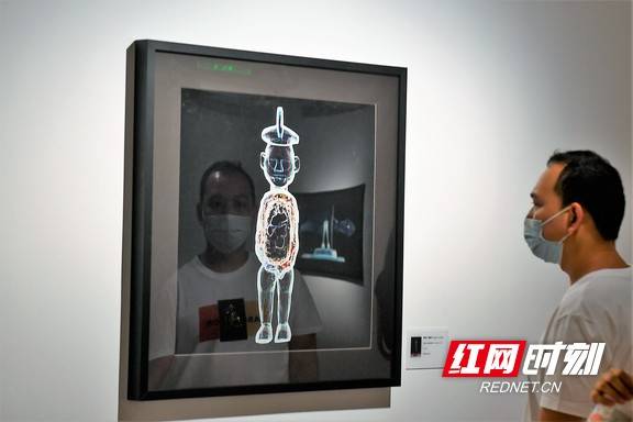 法国|世界名画的另类表达 《不可见：X射线下的艺术》长沙开展