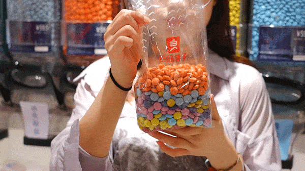 我带上你,你带上90m&ms火爆小红书的手拉m豆,广州也有了!虽然没