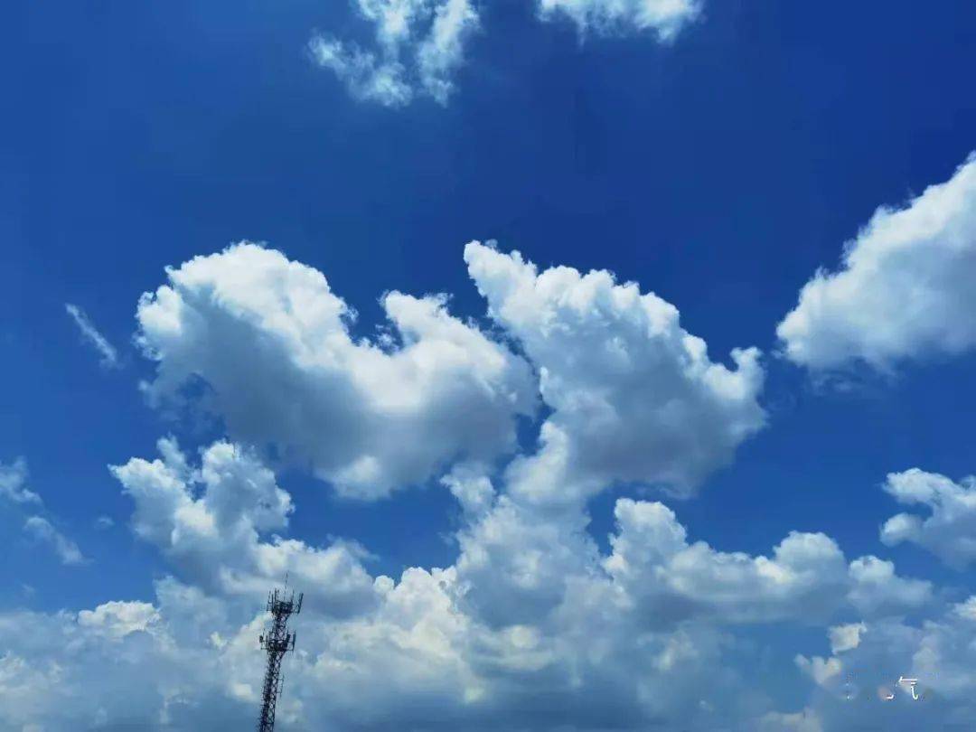 (10時湖北省大部分地區天氣晴朗)