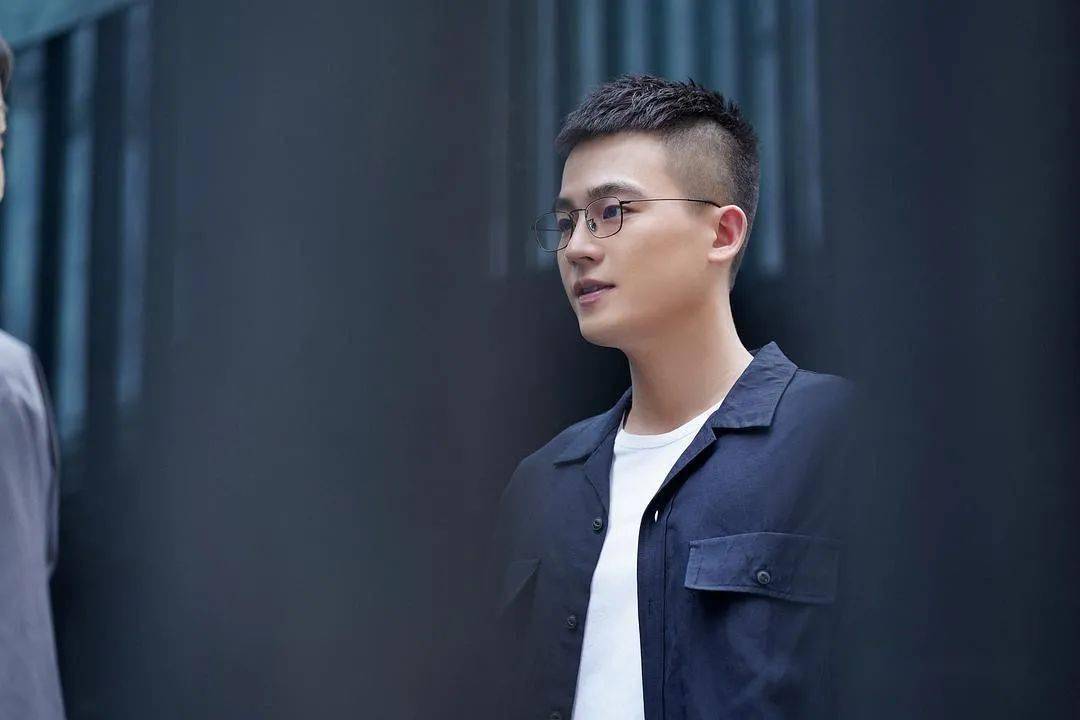 角色|专访导演黄天仁 | 从《想见你》到《陌生的恋人》，爱情悬疑剧的未来在哪里？