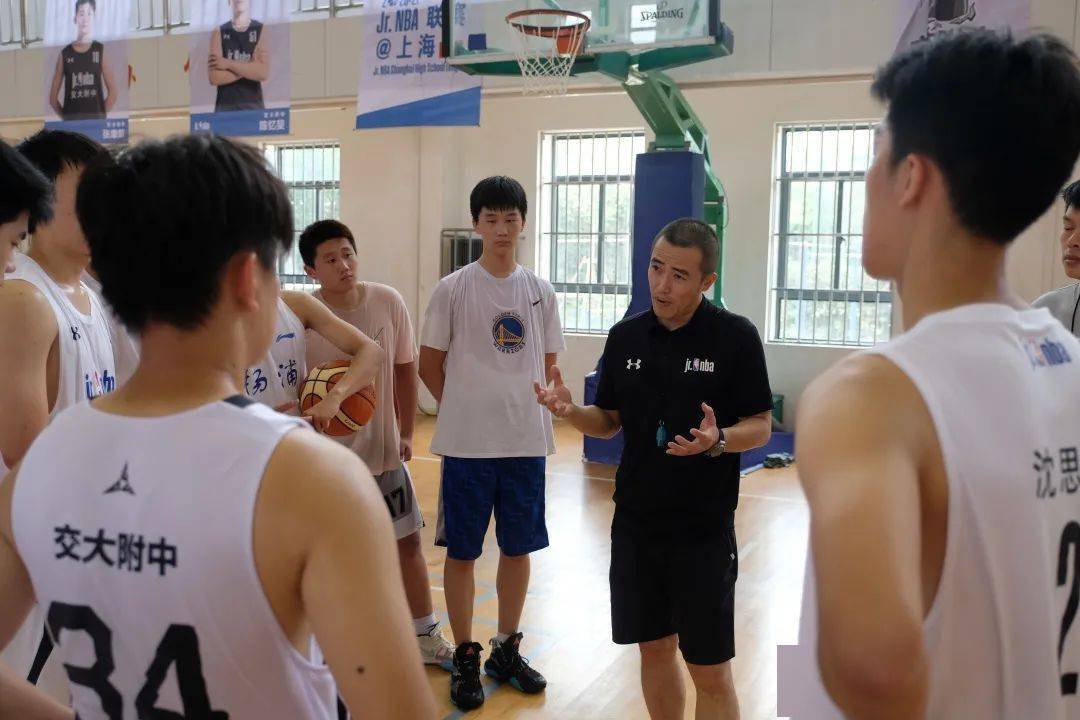 交大附中男篮,是怎样炼成的?_篮球