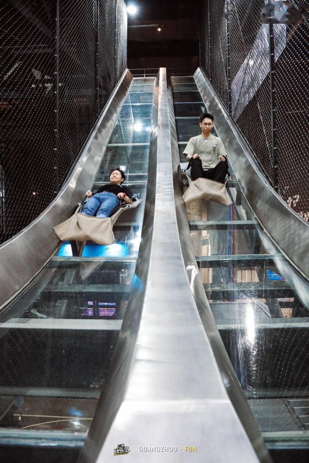 天河首家室内高空滑轨43折抢单人畅玩票