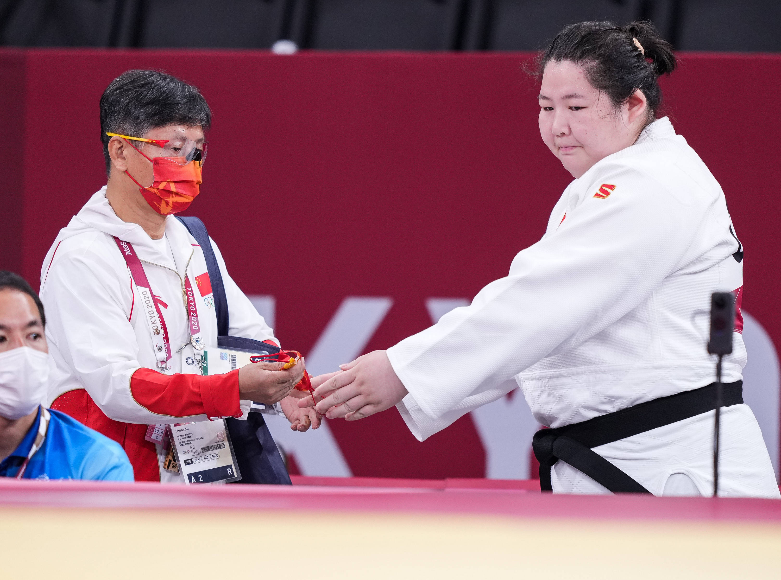 当日,在东京奥运会柔道项目女子78公斤以上级复活赛中,中国选手徐仕妍