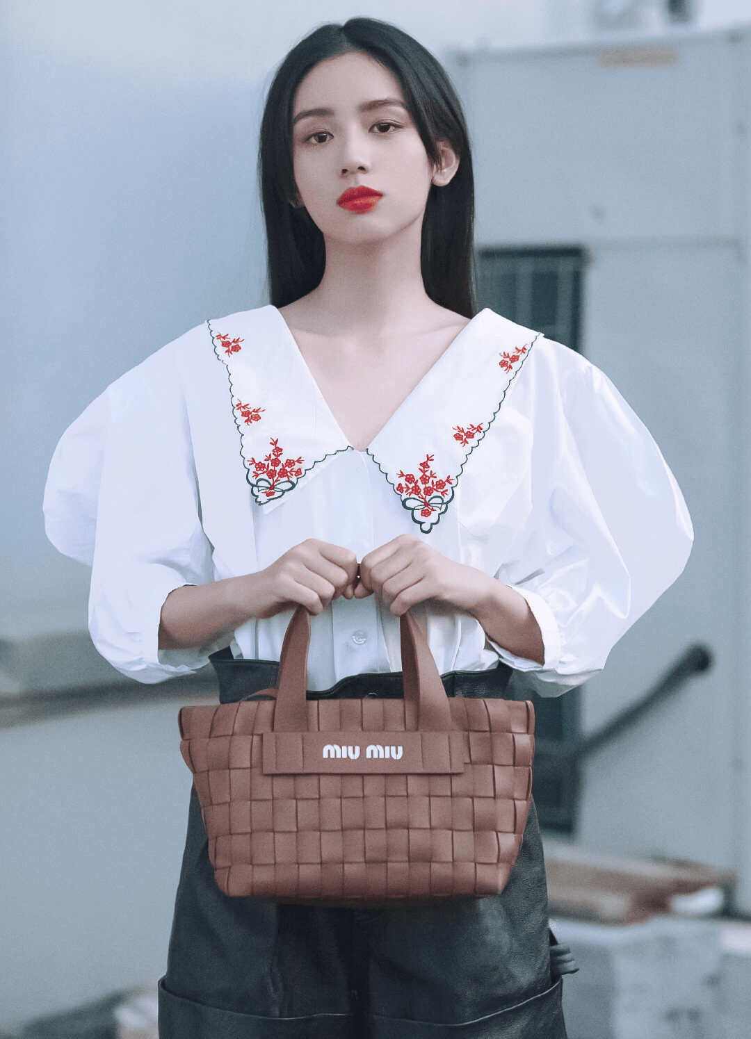 健兴|00后输了，这届95后小花也太会穿了吧！