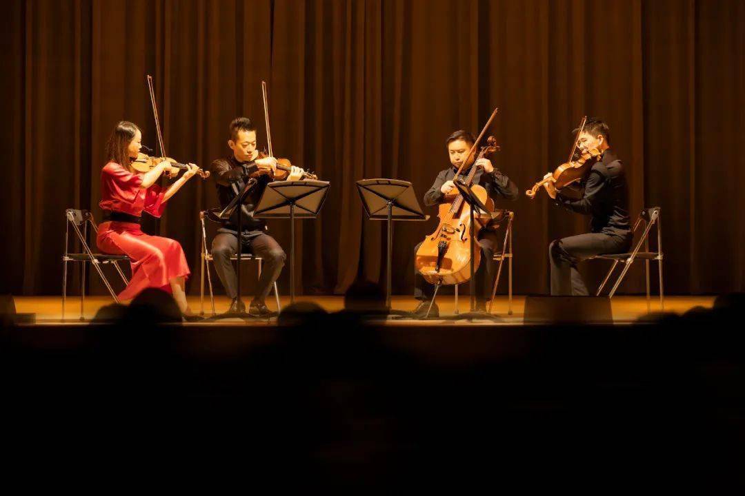 2021青岛谭盾音药周风雅颂里听见初心苗音苗药传承古韵
