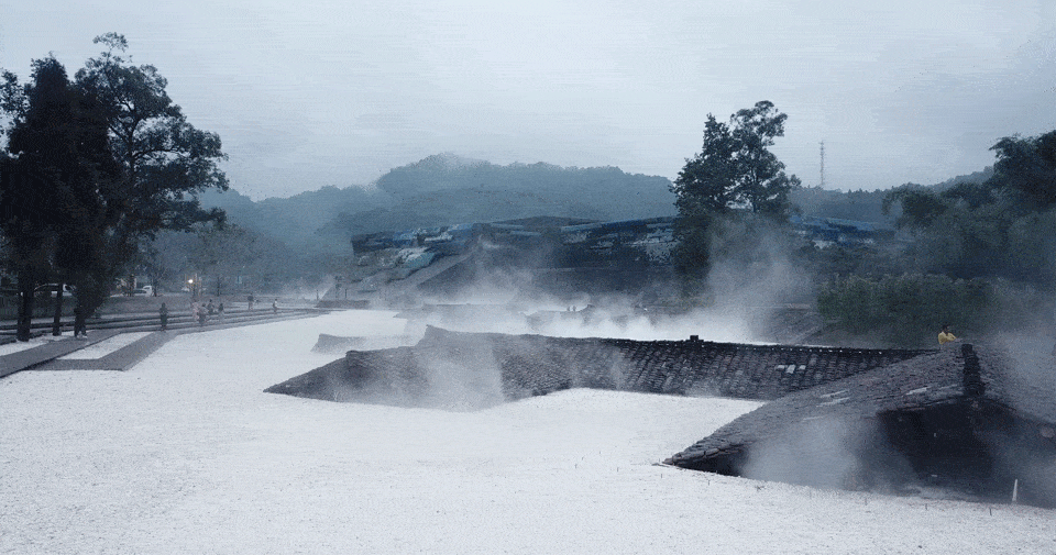 新云之上 0bf0ae88309b4115a21a21b00c248d77.gif