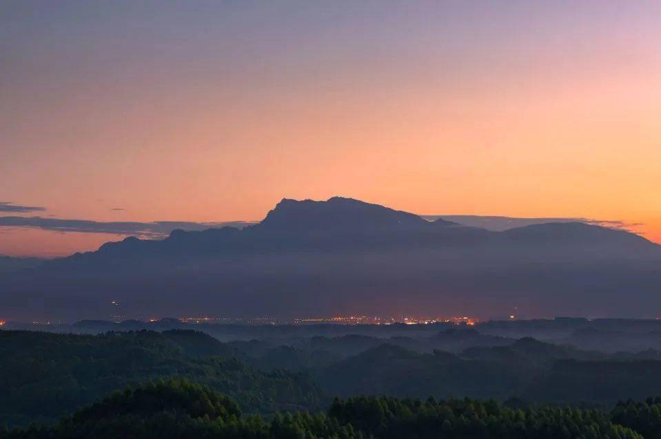 佛教四大名山哪个风景好 5b1be340f121406ca1aa2de60a72c6a6.jpeg