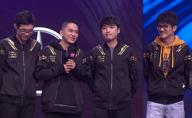 lol手游老we再度重聚再现当年冠军阵容网友纷纷表示爷青回