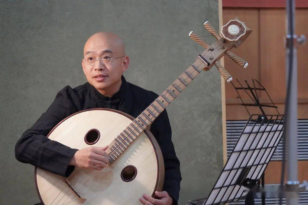 【靓碟试听】无可替代的风姿 音乐永生:一代琴师邸扬《无他Ⅱ》_乐器