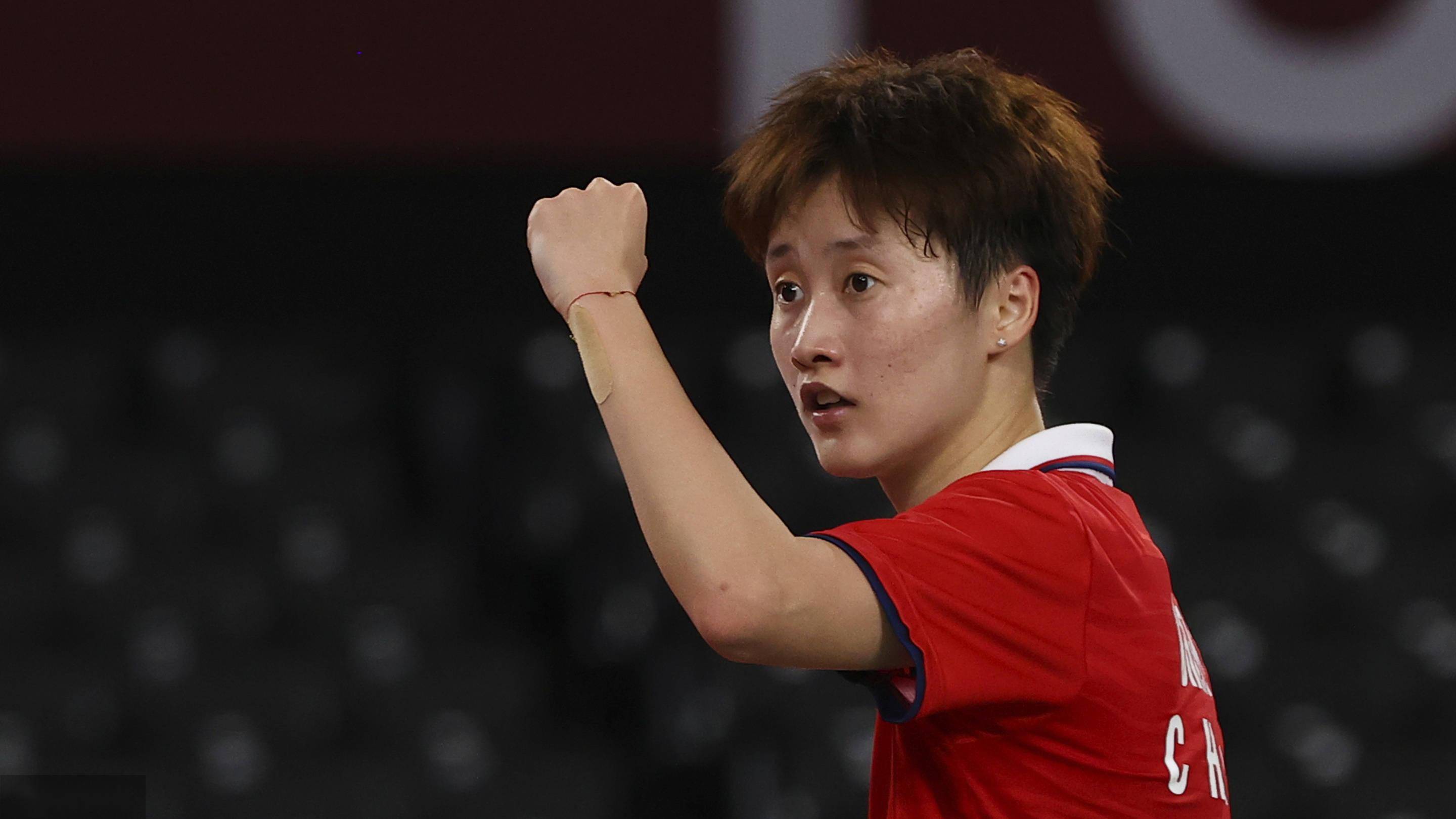 中国女子羽毛球选手陈雨菲,力压我国台湾选手,夺奥运