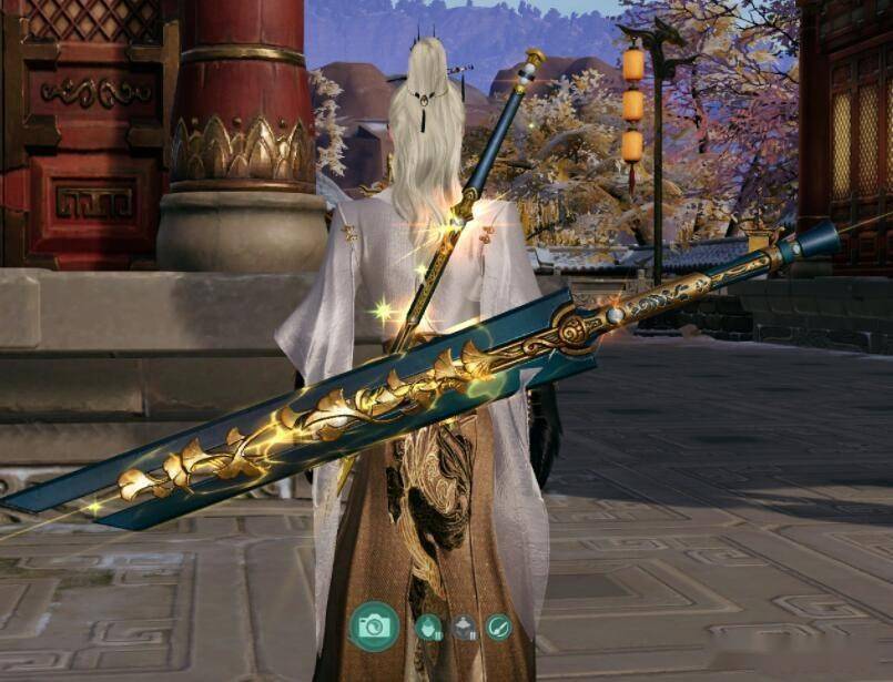 一位剑网三玩家发文秀起了自己的武器,两把都是橙武,一把是90级的泰阿