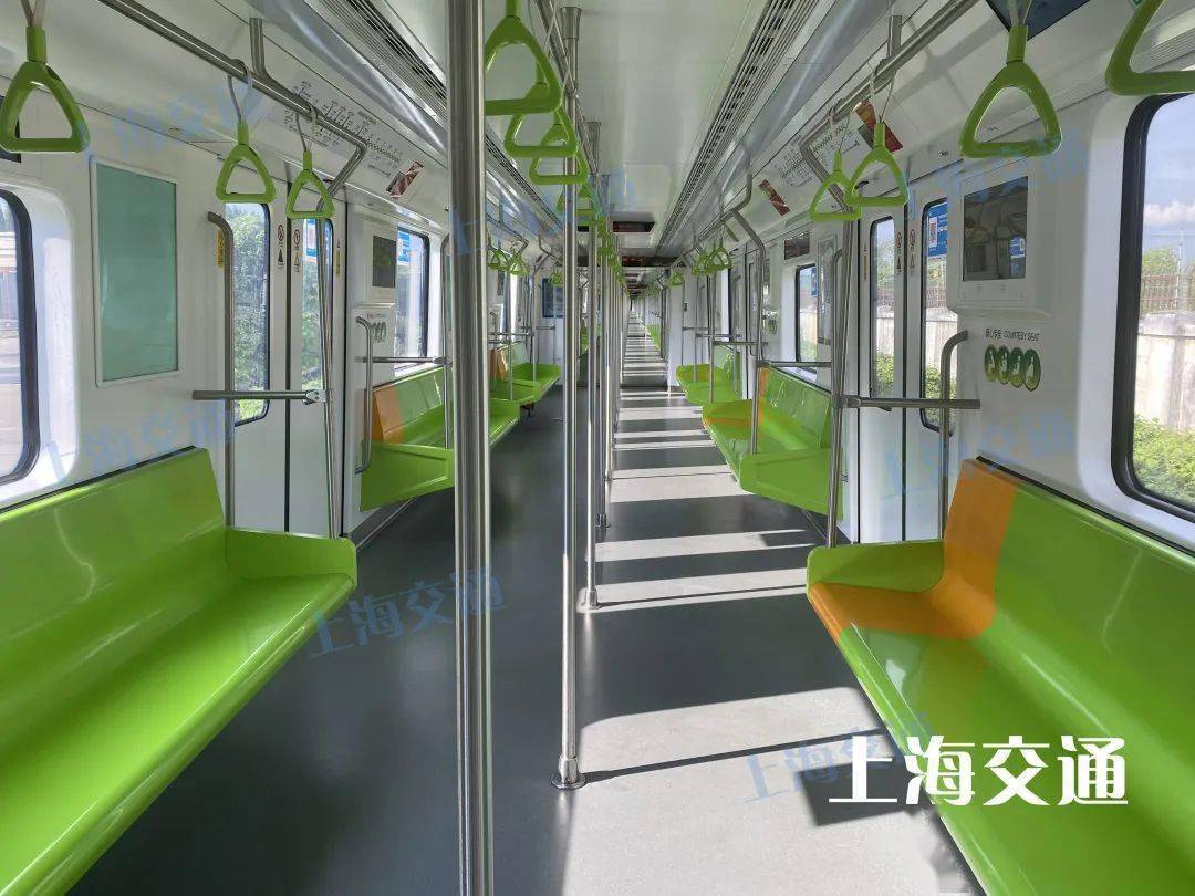 蜜桃粉,马卡龙蓝……你每天坐的上海地铁座椅,竟有这么多色号_颜色