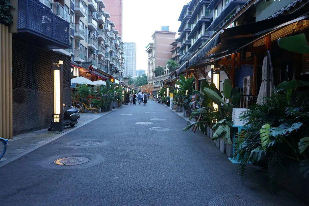 太阳一落山,成都人的"夜生活"就开始了!