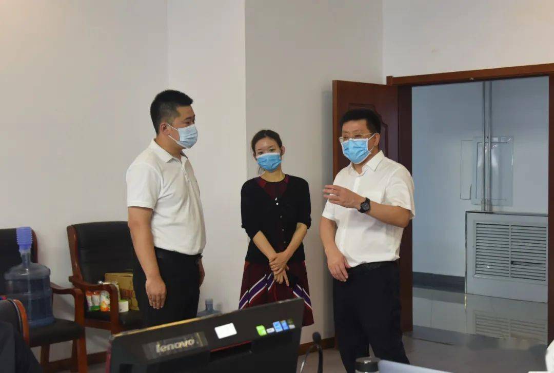 董鹏翔到集贤县疫情防控指挥部检查指导工作