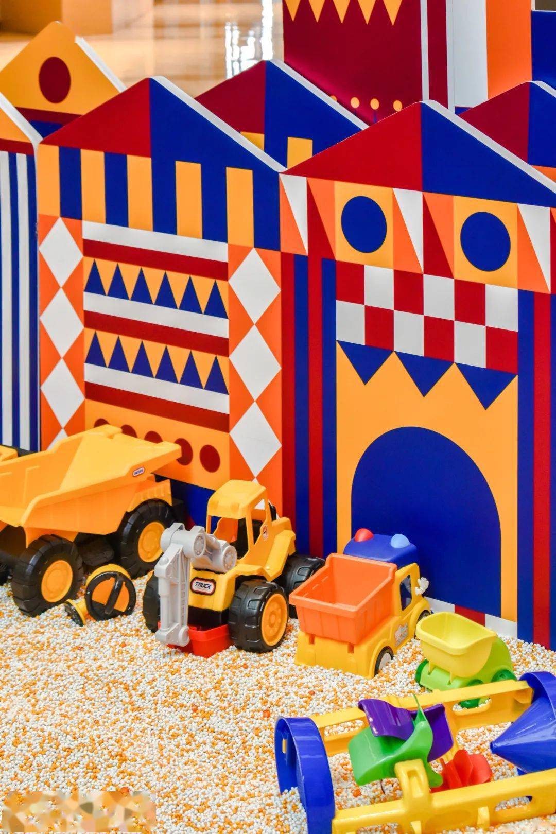 1元起陆家嘴新晋宝宝潮玩乐园必打卡