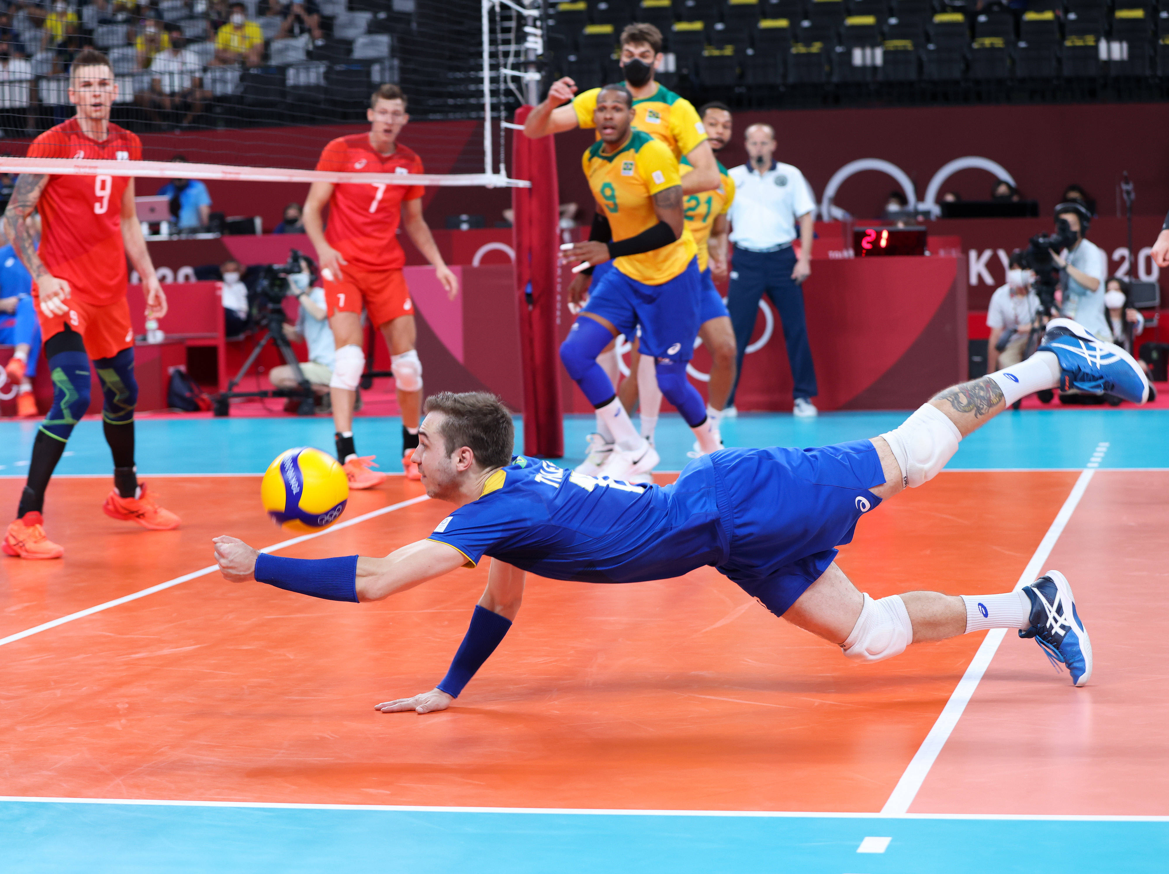 排球男排俄罗斯运动员晋级决赛