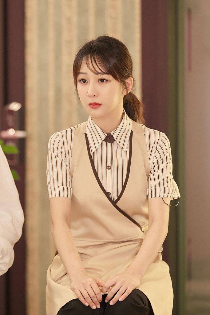 梦回小蚯蚓!杨紫再扮邱莹莹古灵精怪 表情软萌尽显反差魅力