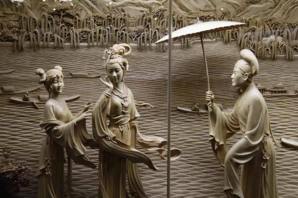 雷峰塔1000年秘密曝光,引来专家探查!