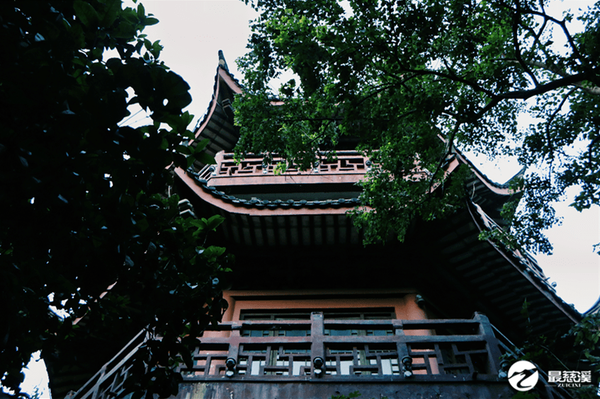 教场山公园想让他火一次