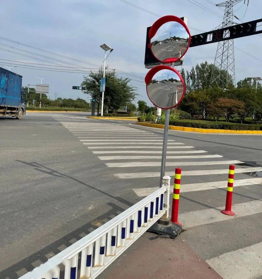 全省首例大货车右转弯扫盲神器亮相南昌高新区