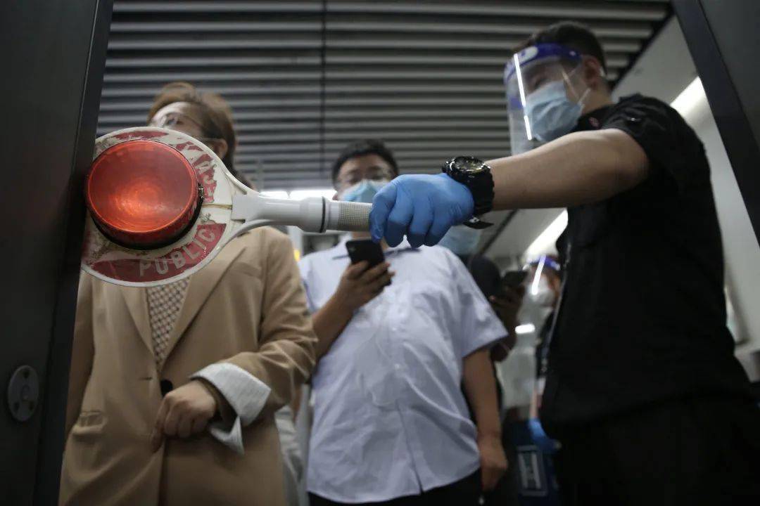 免疫|片面鼓吹“群体免疫”，是不负责任的“投降论”