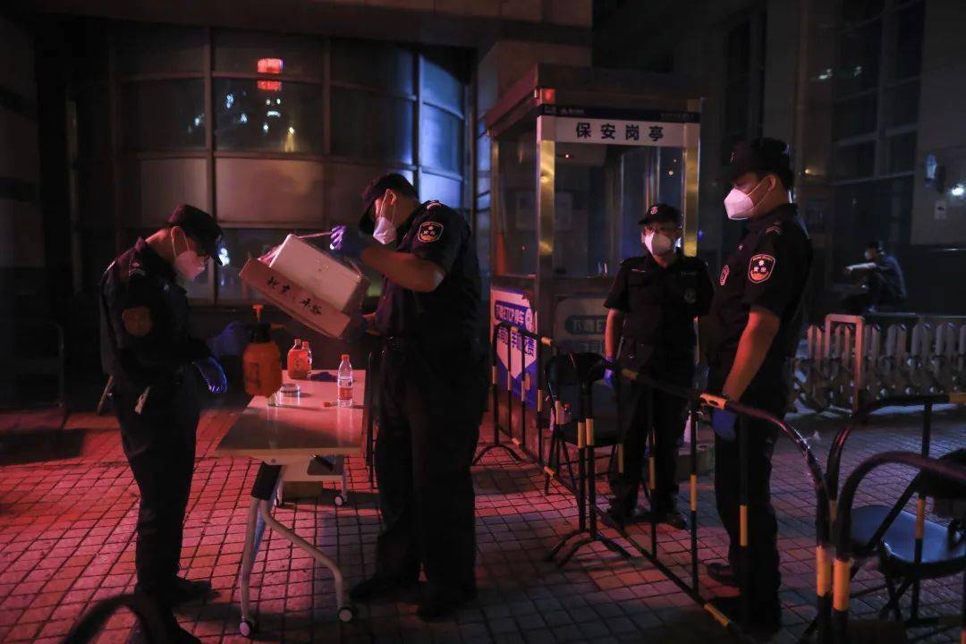 免疫|片面鼓吹“群体免疫”，是不负责任的“投降论”